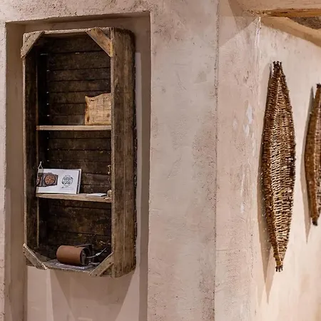 Truffle House Tuscany Magnatum Pico *