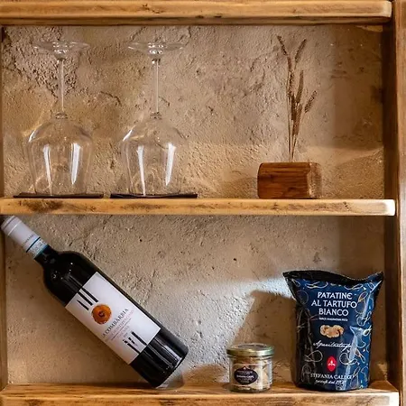 Truffle House Tuscany Magnatum Pico Montepulciano